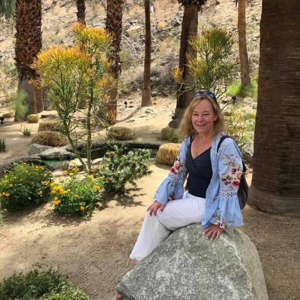 Meet your Posher, Pamela